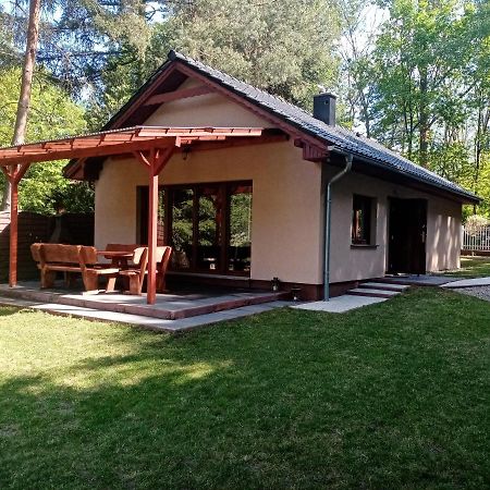 Urokliwy Domek Nad Brzegiem Jeziora Любятув Екстер'єр фото