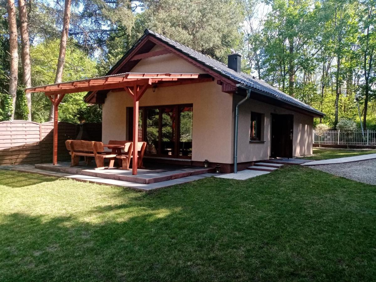 Urokliwy Domek Nad Brzegiem Jeziora Любятув Екстер'єр фото