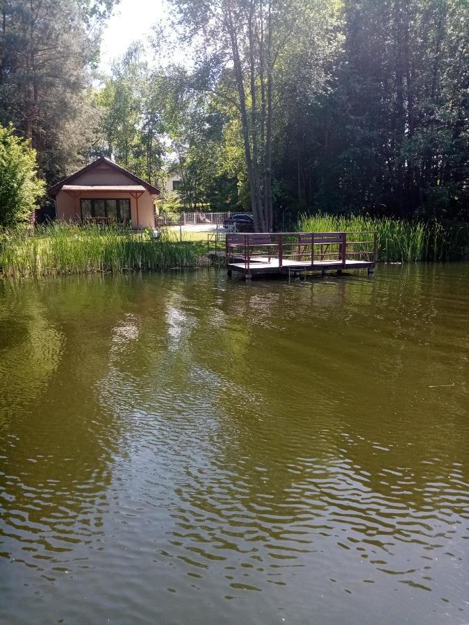 Urokliwy Domek Nad Brzegiem Jeziora Любятув Екстер'єр фото